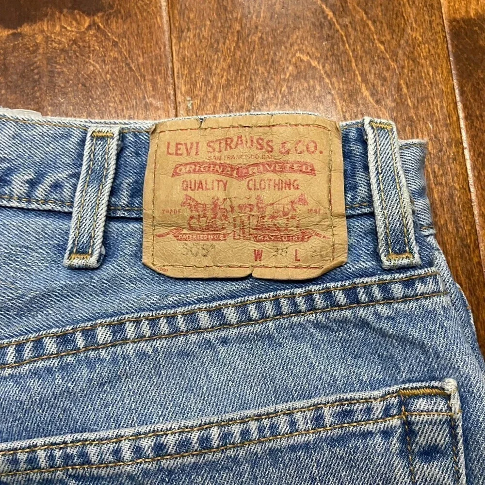 Levi's 505 Regular Fit 2003 Vintage Denim Blue Jeans Straight Men's Size 38 x 30
